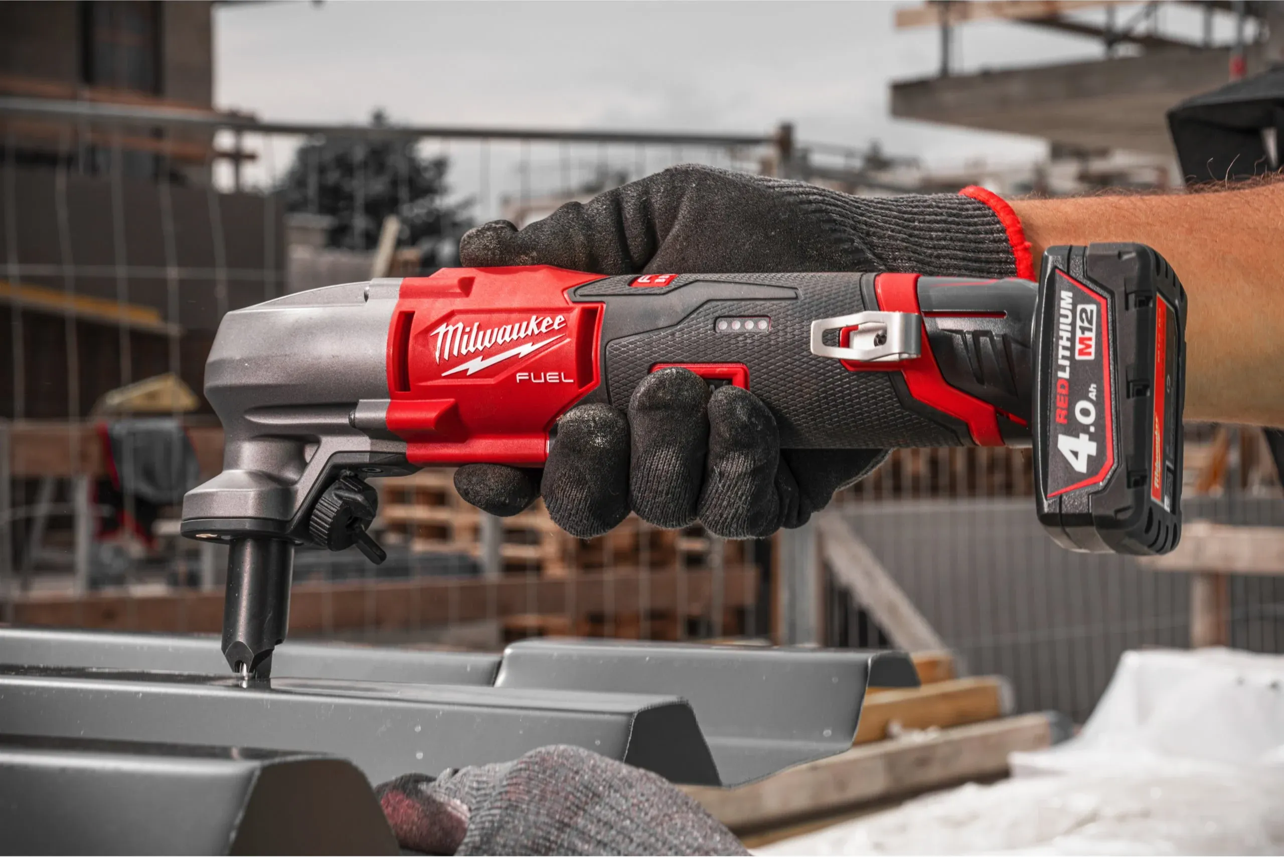 Ножницы высечные аккумуляторные Milwaukee M12 FNB16-0 - фото 7