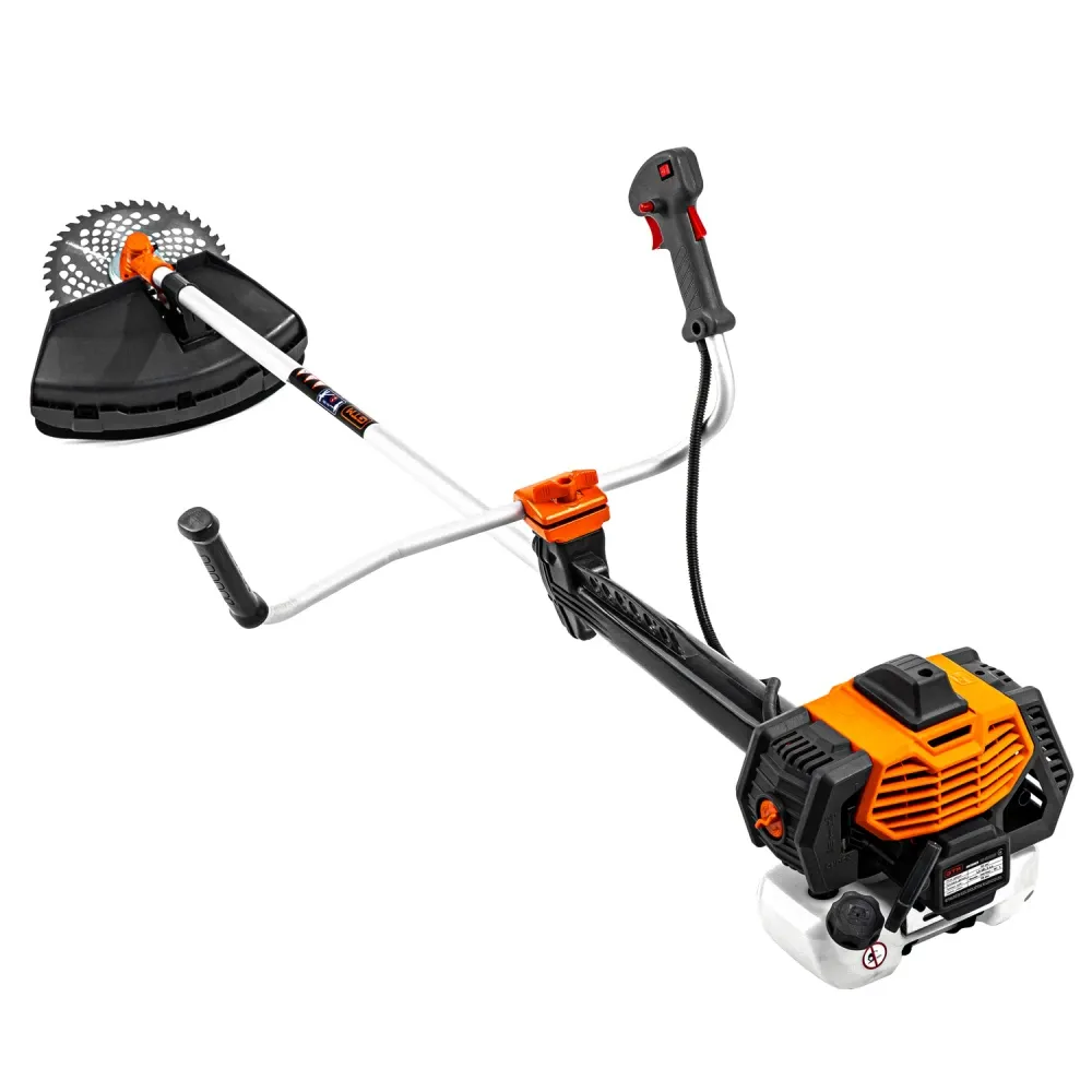 Бензинова мотокоса-кущоріз GTM CN650FAV