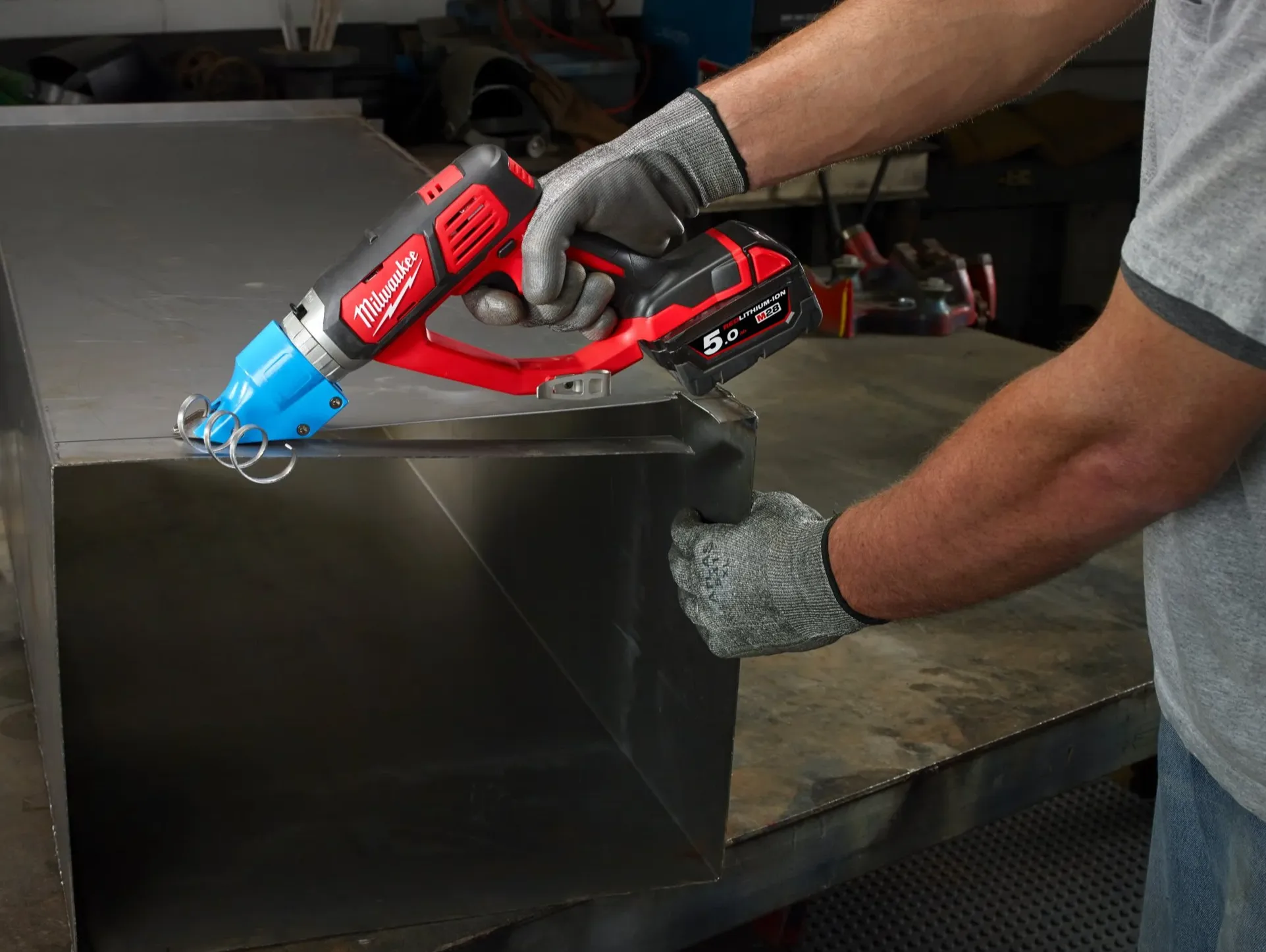 Аккумуляторные ножницы Milwaukee M18 BMS20-0 (каркас) - фото 3