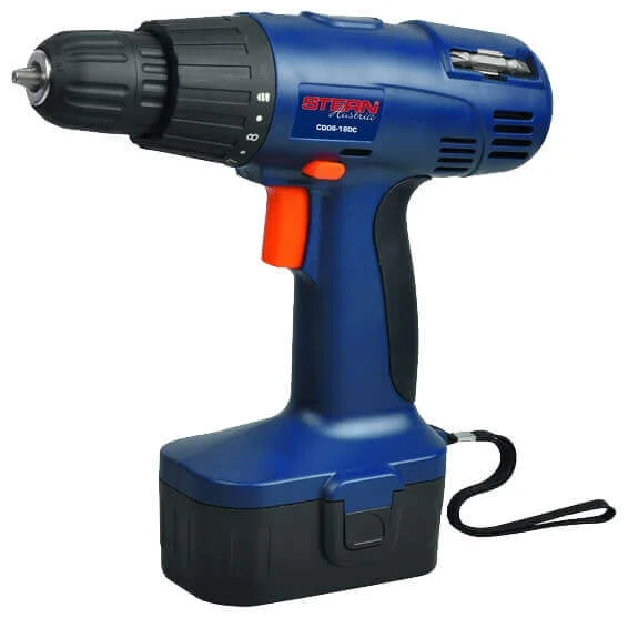 Акумуляторний шуруповерт Stern CD06-180-C