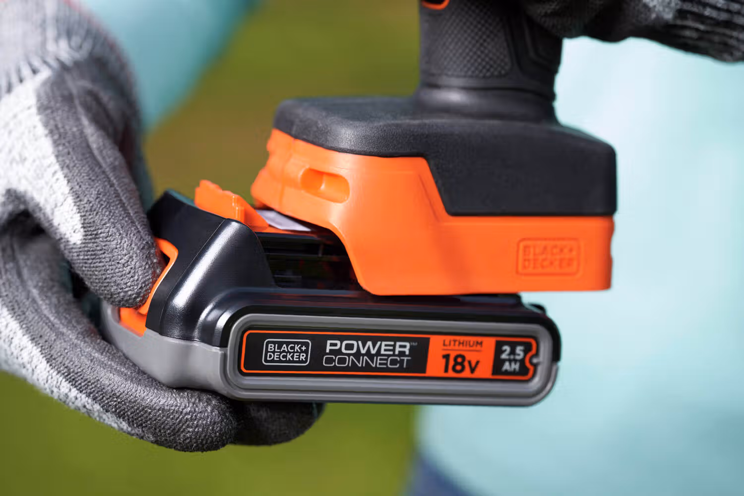 Акумуляторні ножиці-секатор Black+Decker BCPP18D1 - фото 7