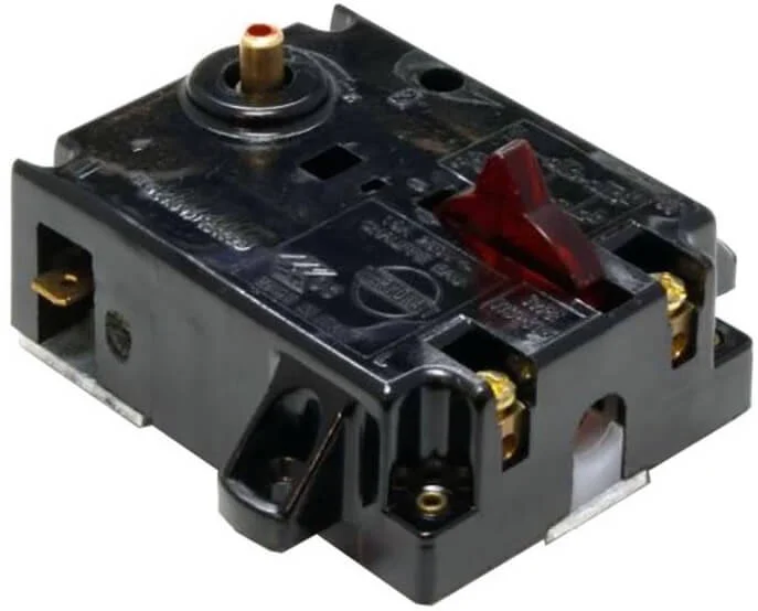 691499 Термостат до водонагрівачів Ariston 10-15 л.