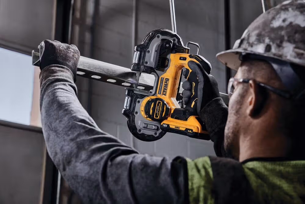 Пила ленточная аккумуляторная DeWalt DCS377NT - фото 6