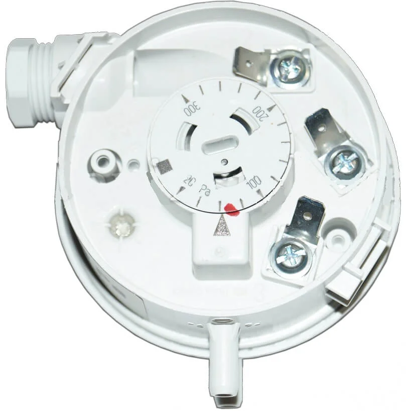 65104671-1 Пресостат на газовий котел Ariston Clas, Genus 24-35 FF