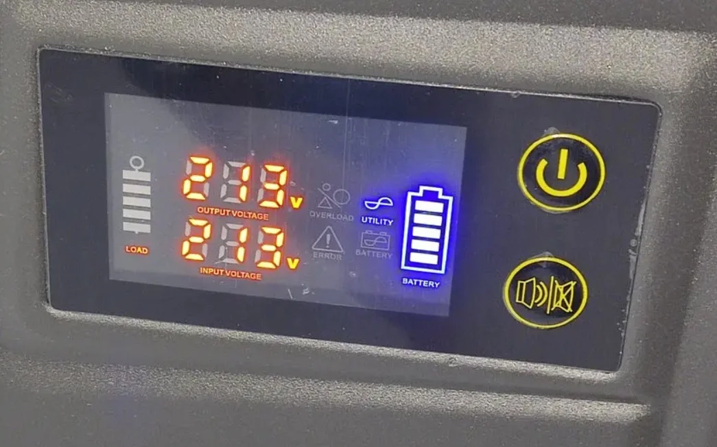 ИБП Aruna UPS 1500 TOR - фото 3