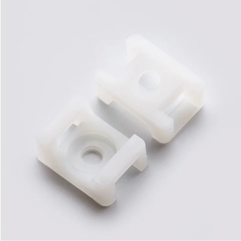 Майданчик з монтажним отвором 15x10x7x3,4мм для стяжки шириною до 5мм білий Apro (100 шт) (PH-15107)