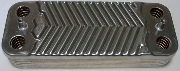 3.021692 -14 Теплообмінник вторинний на газовий котел Immergas 26, 28, 30 (14 пластин)