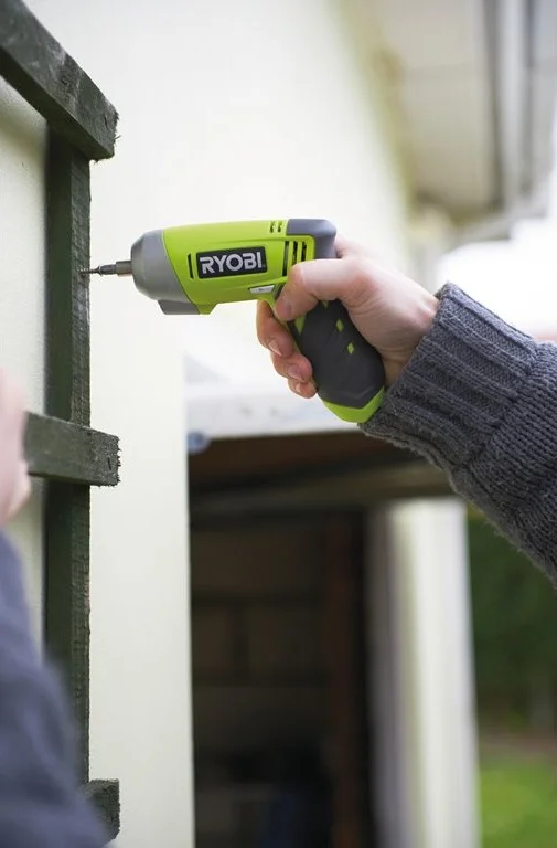 Акумуляторна викрутка Ryobi R4SDL13C - фото 5