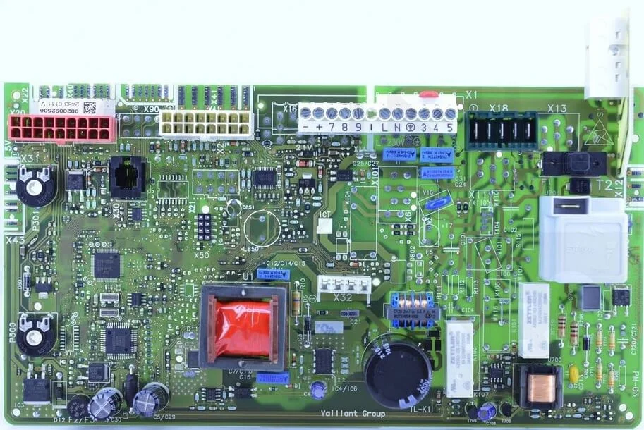 0020135165 Плата управління основна на конденсаційний газовий котел Vaillant