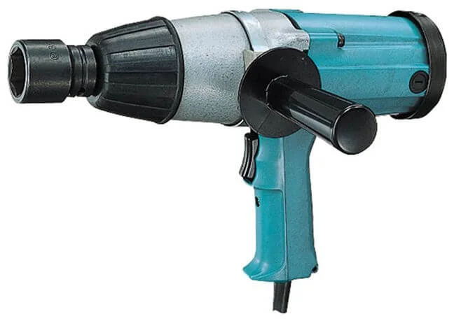 Ударний гайковерт Makita 6906