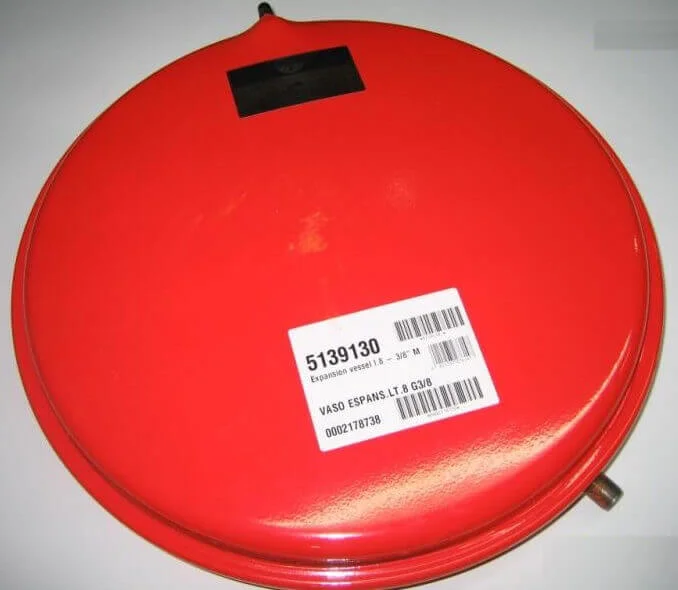 5139130* Розширювальний бак для навісних котлів Sime 8 л - 3/8"