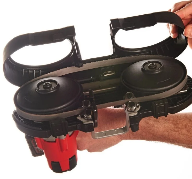 Пила стрічкова акумуляторна Milwaukee M12 BS-402C - фото 4