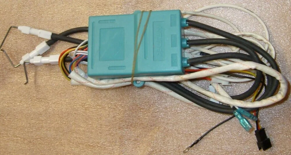 01002 Блок імпульсного розпалювання з контролером для газових колонок Dion серій Fд, Dд, 10Dд