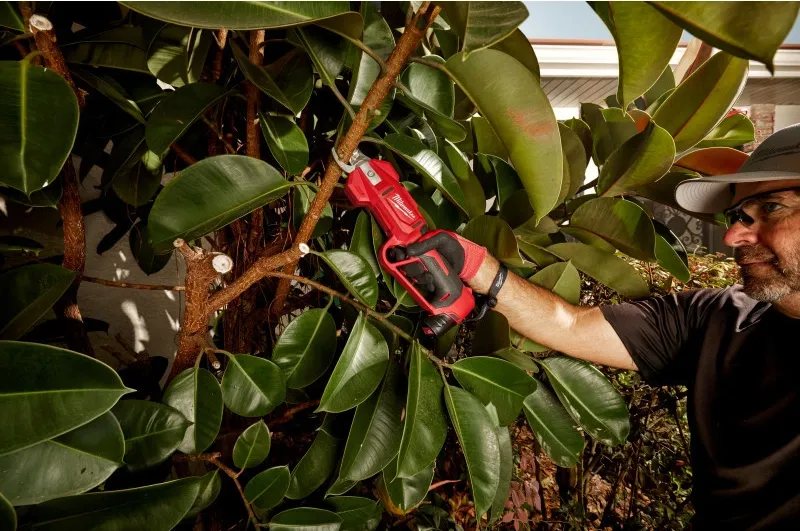 Аккумуляторные ножницы-секатор Milwaukee M12 BLPRS-202 - фото 4