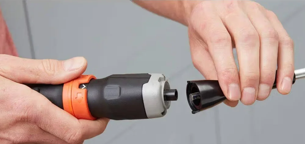 Акумуляторна викрутка Black+Decker BCF601C - фото 3