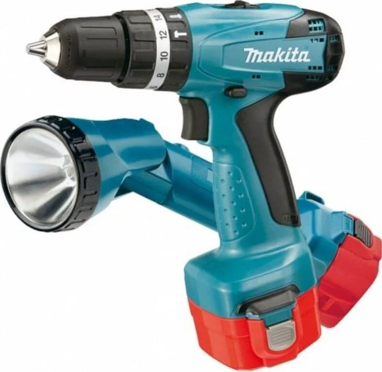 Акумуляторний ударний дриль-шуруповерт Makita 8271DWALE
