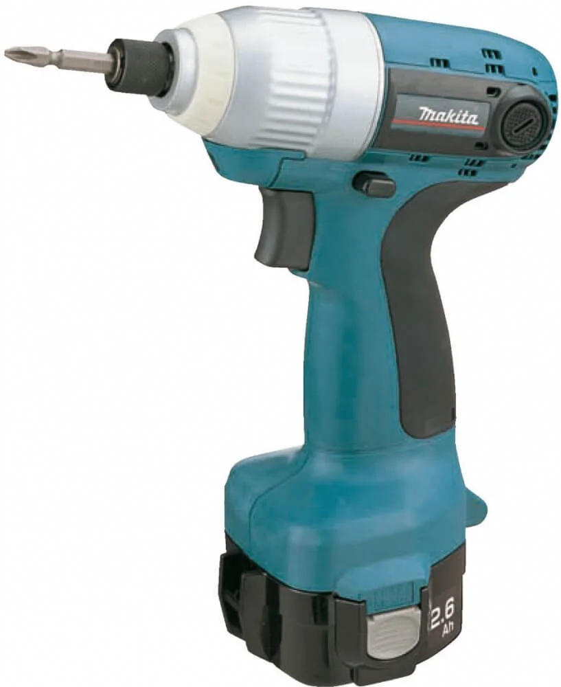 Акумуляторний шуруповерт Makita 6980FDWDE