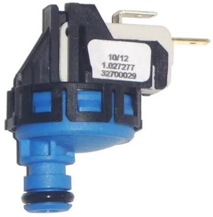 32700029 (1.027277) Датчик тиску на газовий котел Immergas