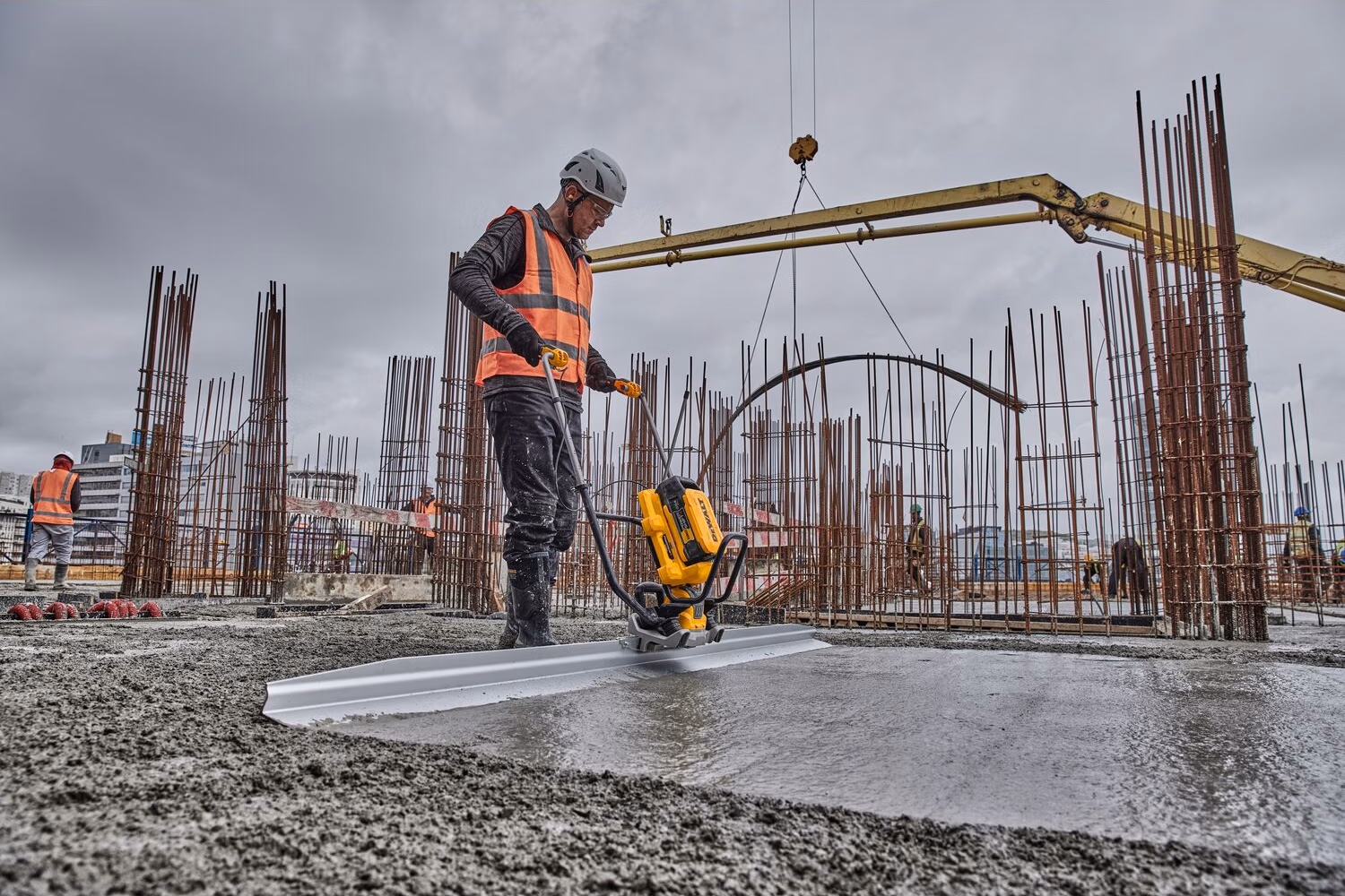 Віброрейка акумуляторна DeWALT POWERSHIFT DCPS330N - фото 8