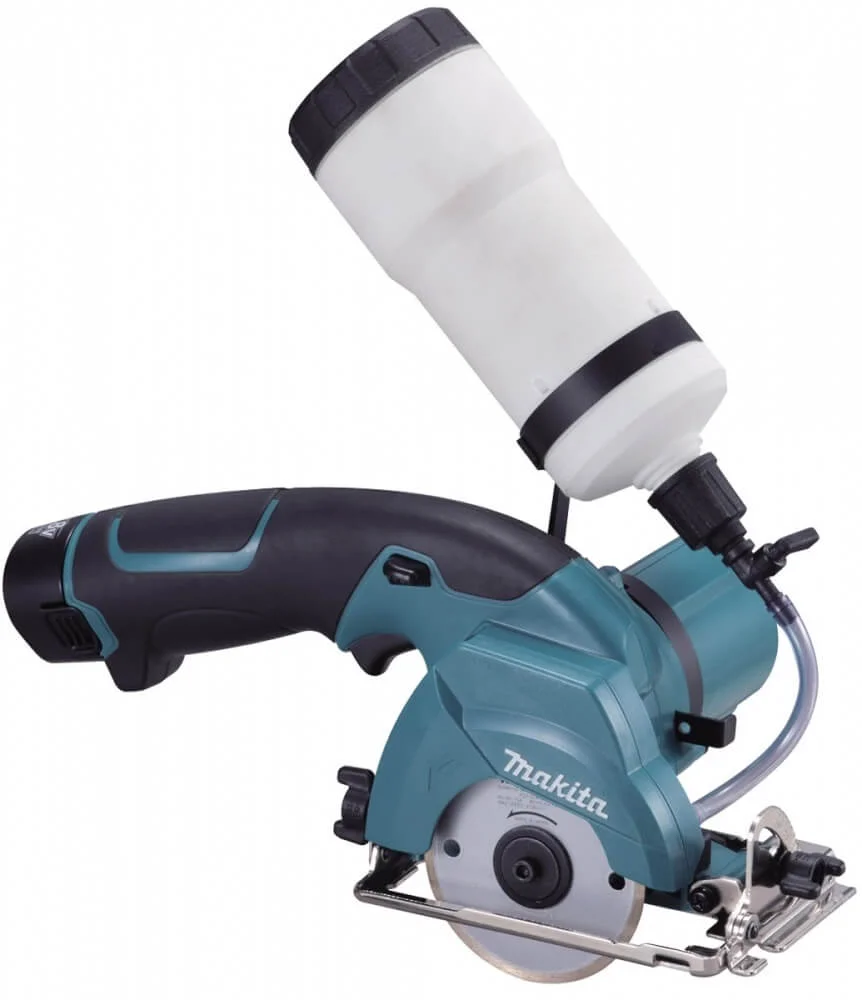 Акумуляторна дискова пила Makita CC300DZ