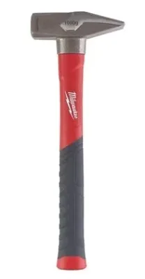 Молоток инженерный с рукояткой из стекловолокна 1000 г Milwaukee (4932478665)