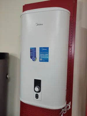 Електроводонагрівач Midea D50-20ED2 W