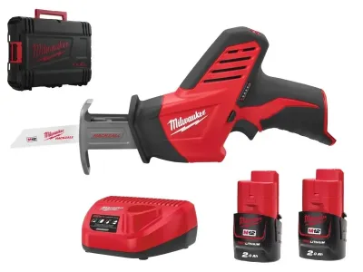 Акумуляторна шабельна пила MILWAUKEE C12 HZ-202C